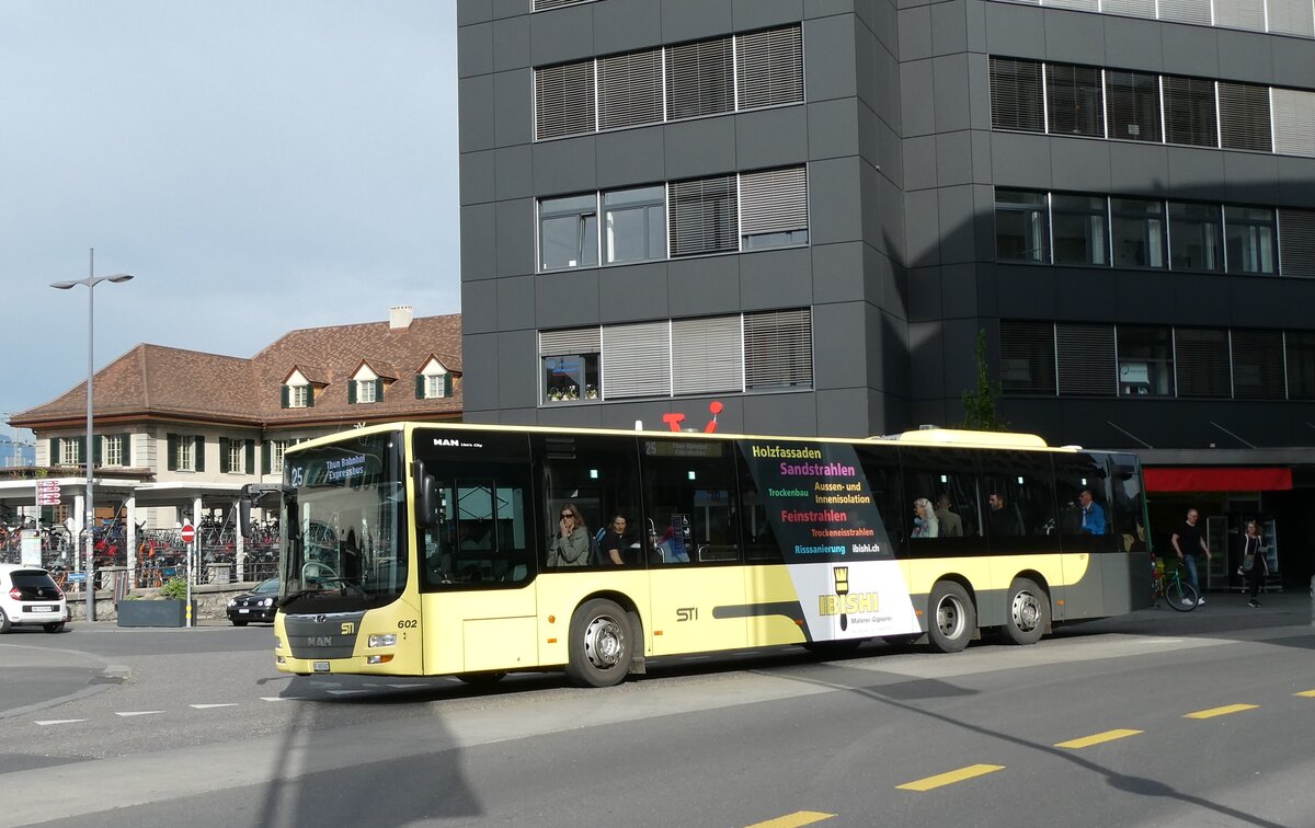 (286'709) - STI Thun - Nr. 602/BE 865'602 - MAN am 3. Mai 2026 beim Bahnhof Thun
