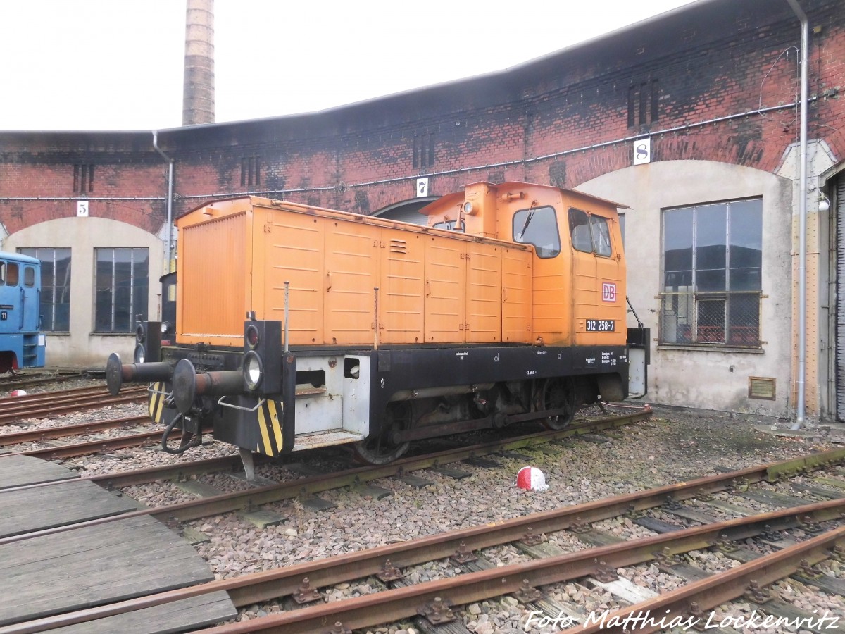 312 258 im Eisenbahnmuseum Chemnitz-Hilbersdorf am 12.11.15