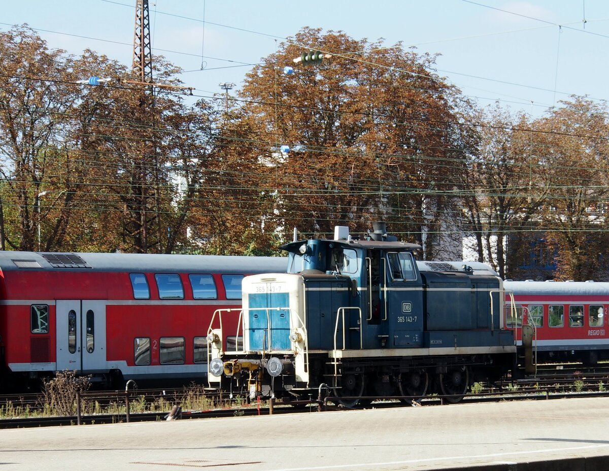 365 143-7 in Ulm am 23.09.2014.