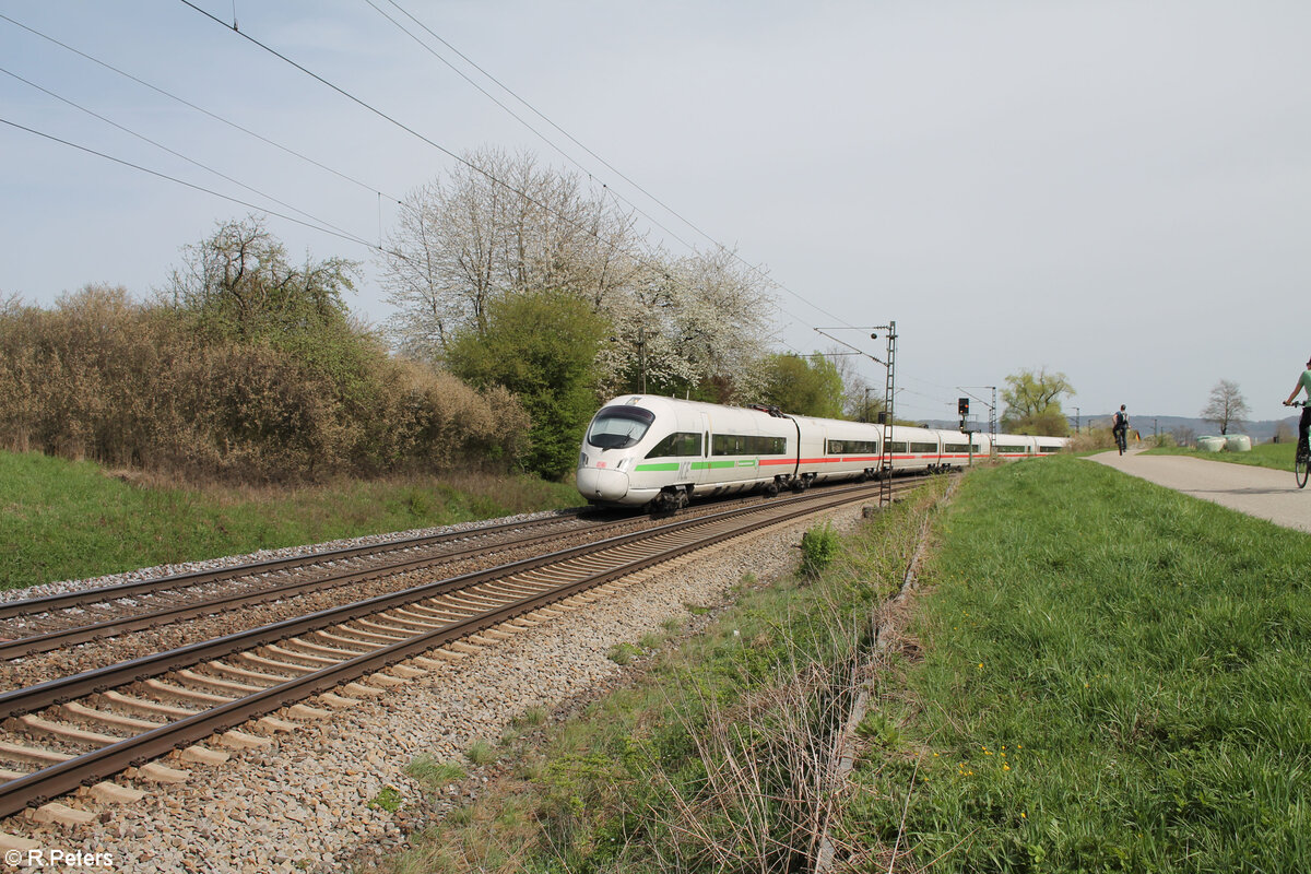 411 073  Halle Saale  als ICE 92 Wien - Berlin  Berolina  bei Pölling. 07.04.24