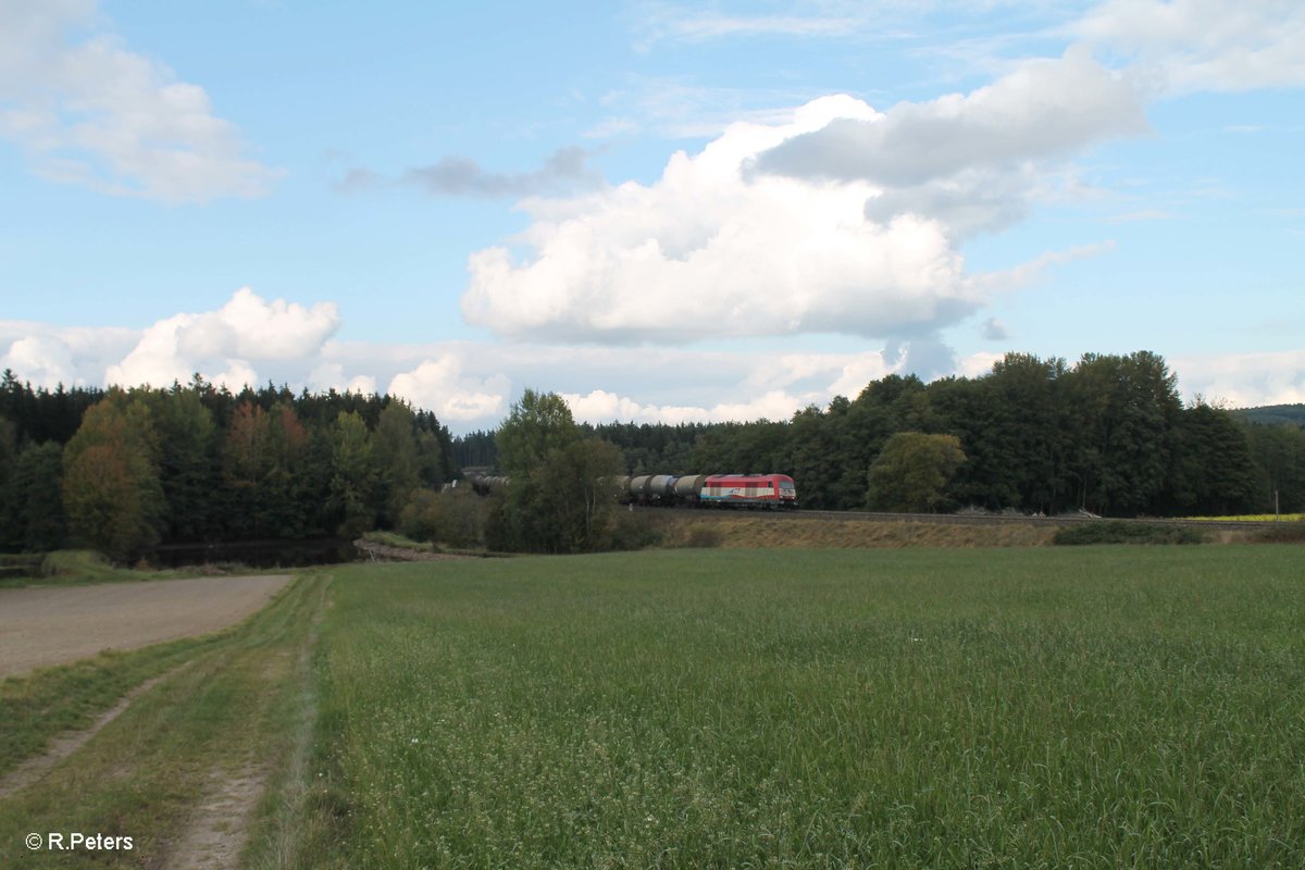 420 13 mit dem DGS 69513 Cheb - Ingolstadt bei Oberteich, freundliche Grüße an den Tf der vor freude Lichthupe und gleich 2x gehupt hat, vieleicht sieht man sich mal wieder an der Strecke ;) 10.10.16