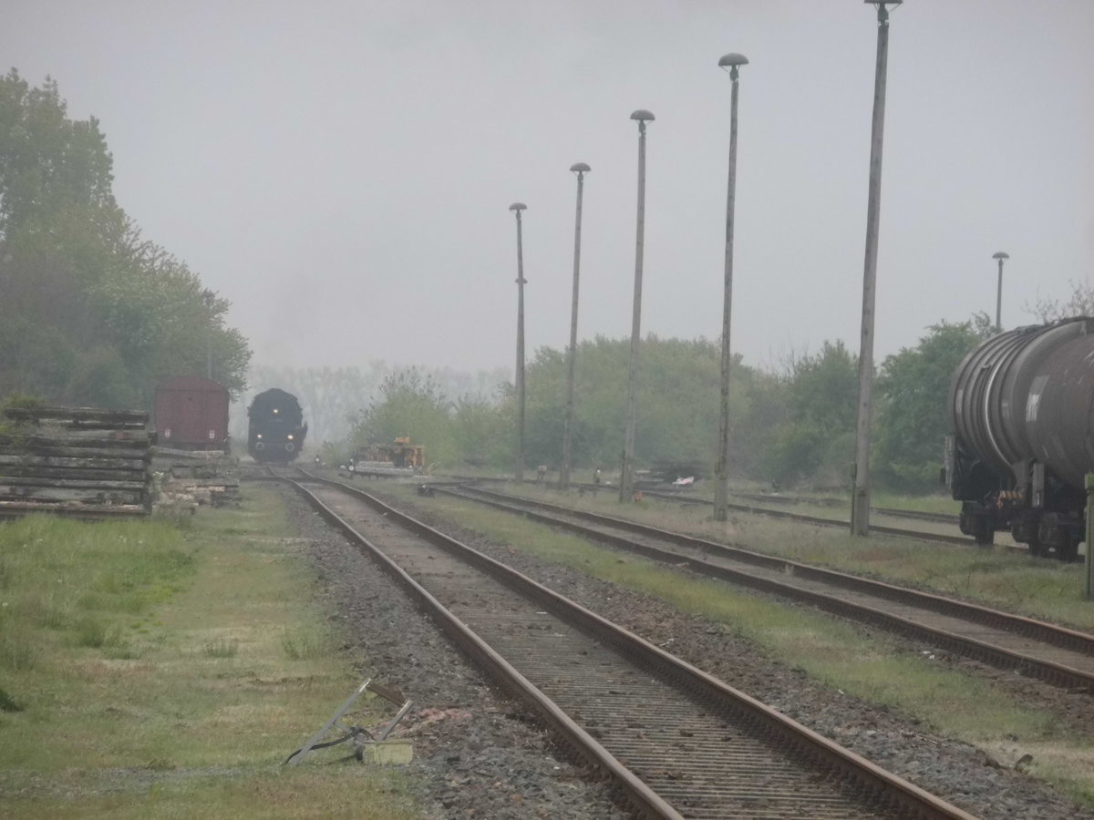 44 1486 trifft aus Sta�furt in Egeln ein am 6.5.17