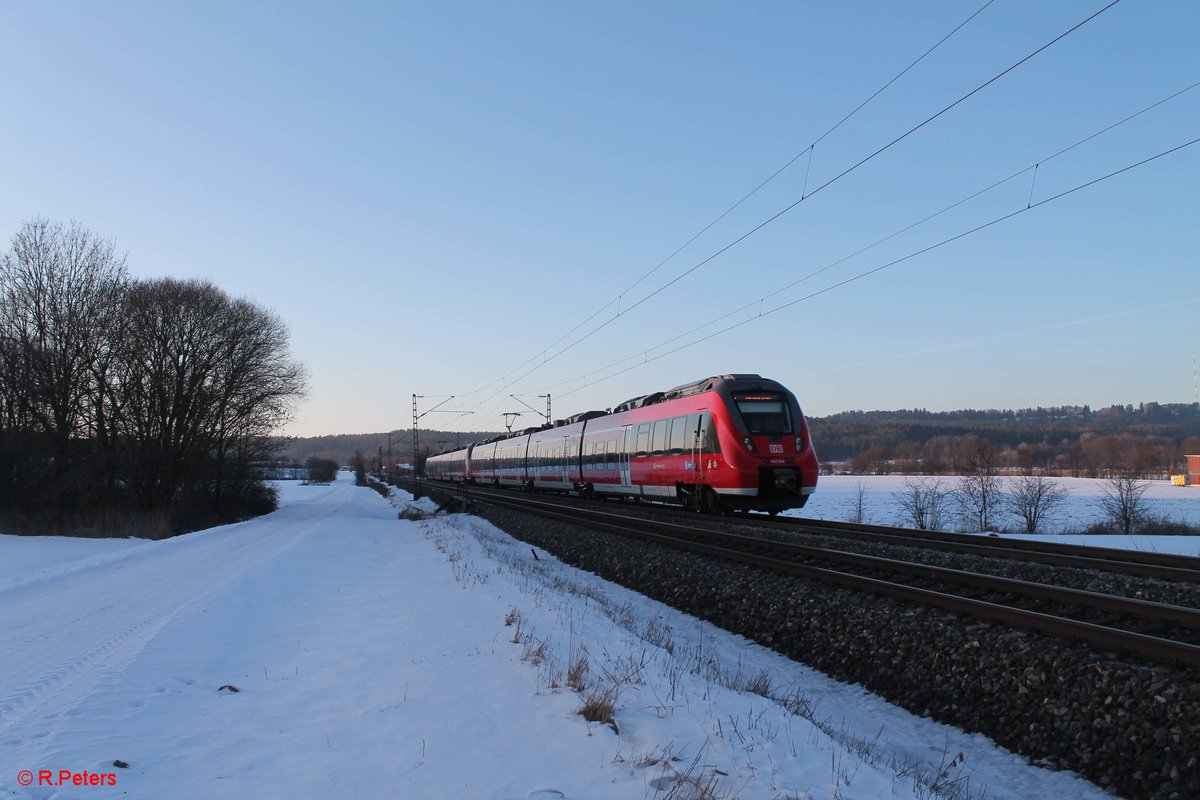 442 233 und 244 als R5 39354 Neumarkt/Oberpfalz - Nürnberg HBF bei Pölling. 26.01.17