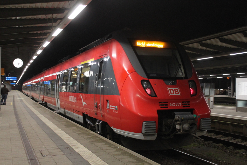 442 359 als S1(Warnemünde-Rostock)kurz nach der Ankunft im Rostocker Hbf.12.01.2018