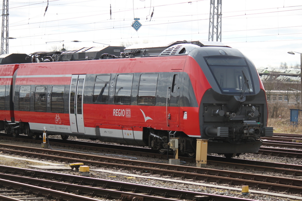 442 841-3 stand am 22.03.2015 im Rostocker Hbf abgestellt.