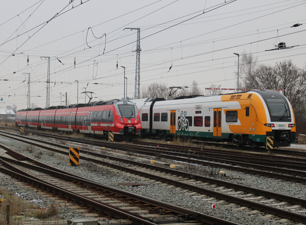 442 852 und 3462 009 waren am 23.01.2026 im Rostocker Hbf abgestellt