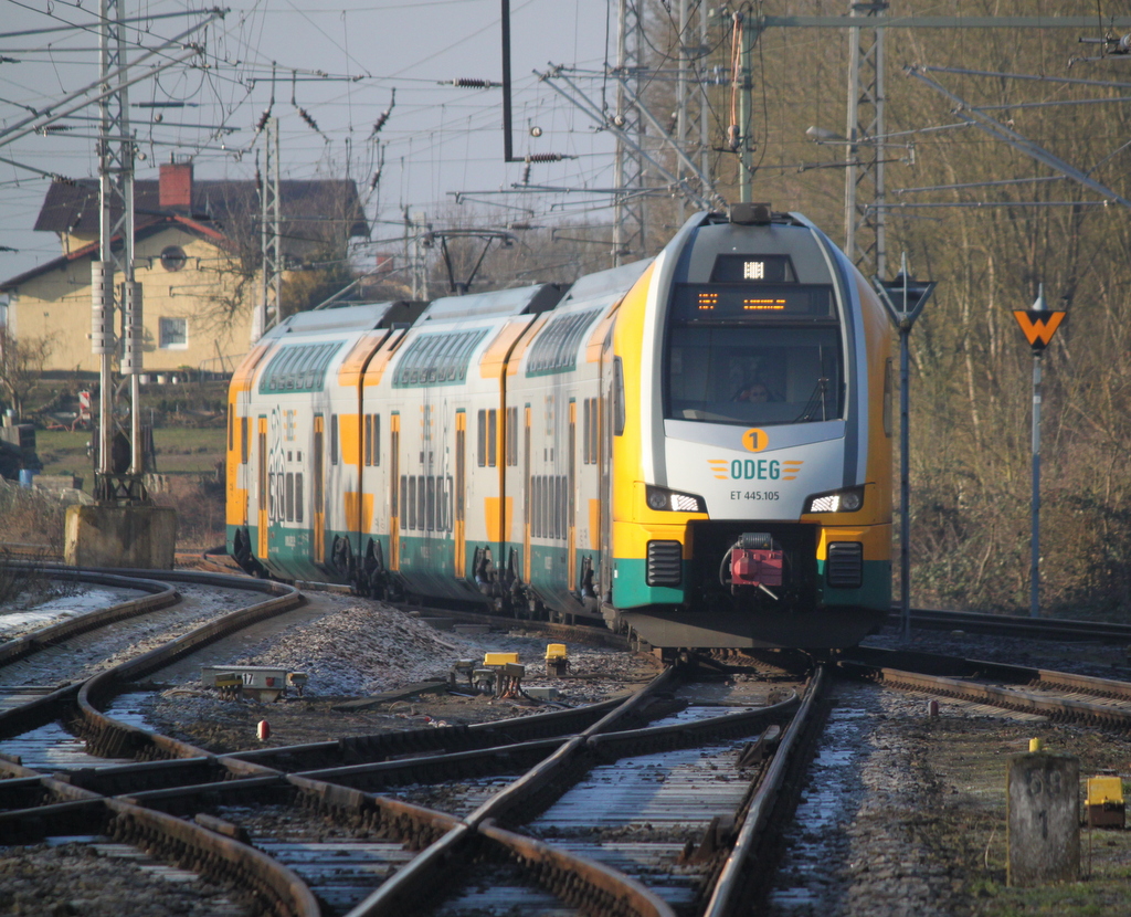 445 605-9 als RE2(RE 63963)von Cottbus nach Wismar bei der Einfahrt im Bahnhof Bad Kleinen.28.01.2017 