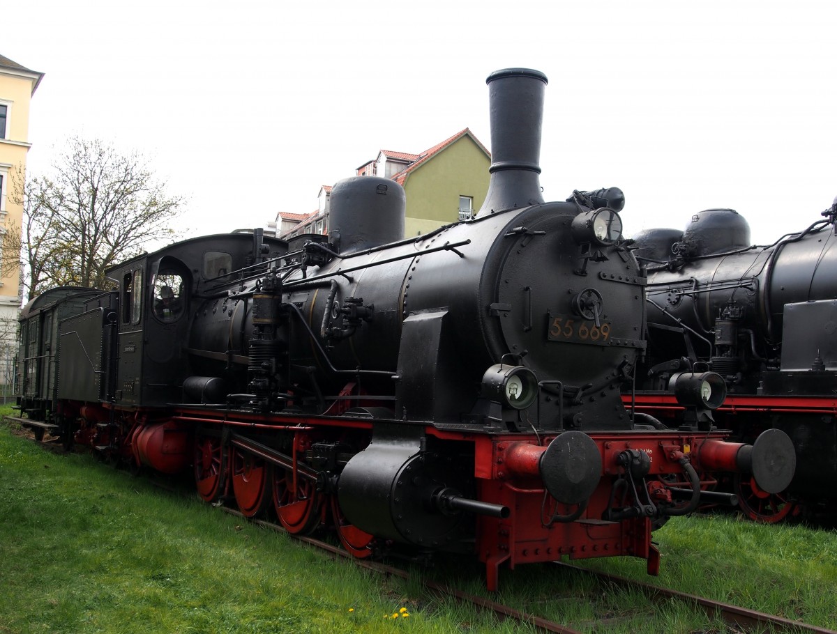 55 669 beim 7. Dresdner Dampfloktreffen im Bw Dresden Altstadt am 17.04.2015.