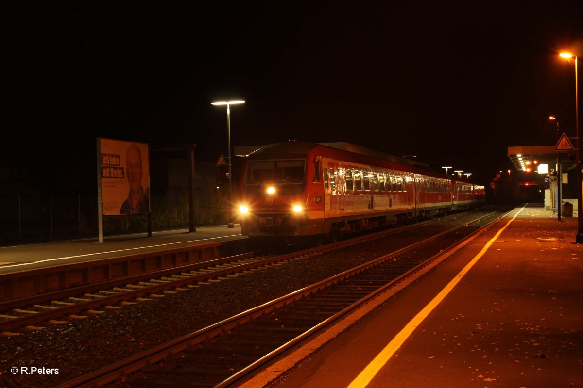 610 001-9 + 003-6 als RE 3698 Regensburg - Hof in Wiesau/Oberpfalz 24.10.13 Version 2