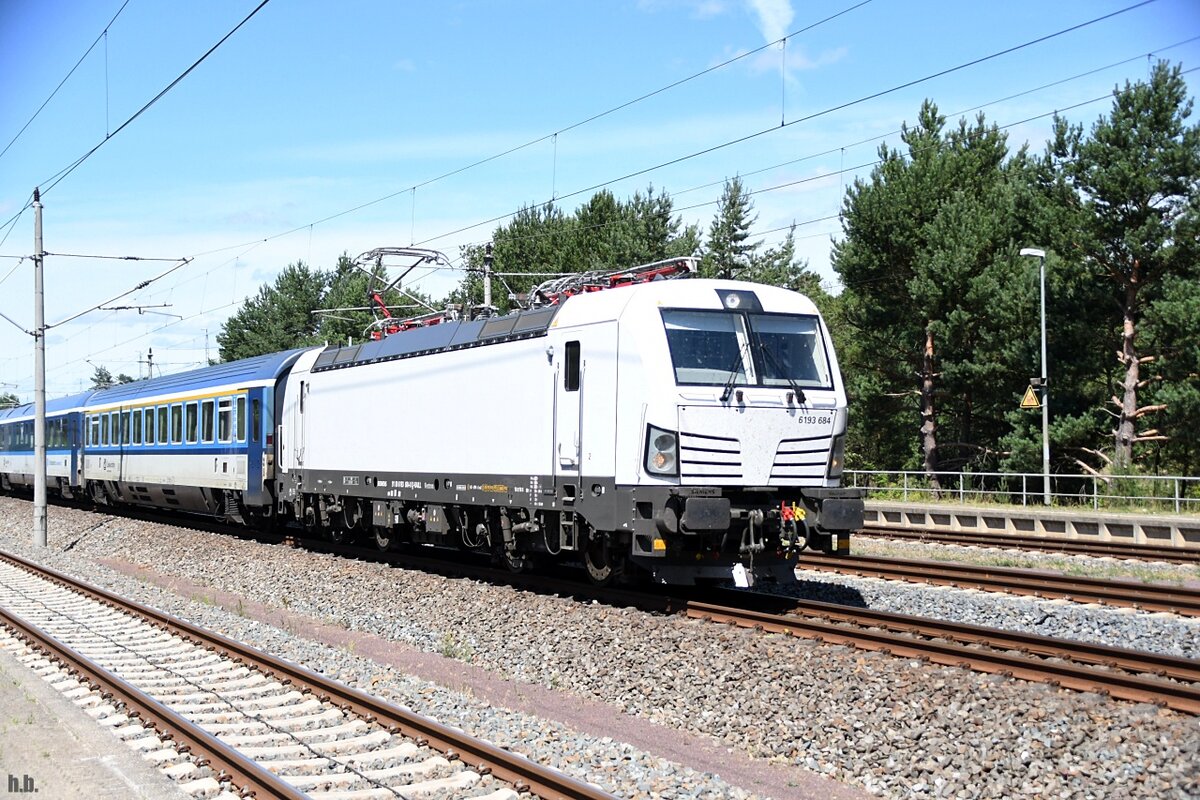 6193 684 fuhr mit den EC nach prag durch gl�wen,14.07.22