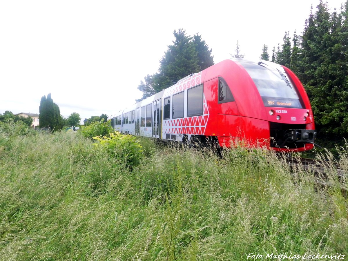 622 028 / 528 aus Monsheim kommend bei der Einfahrt in Gr�nstadt am 1.6.16