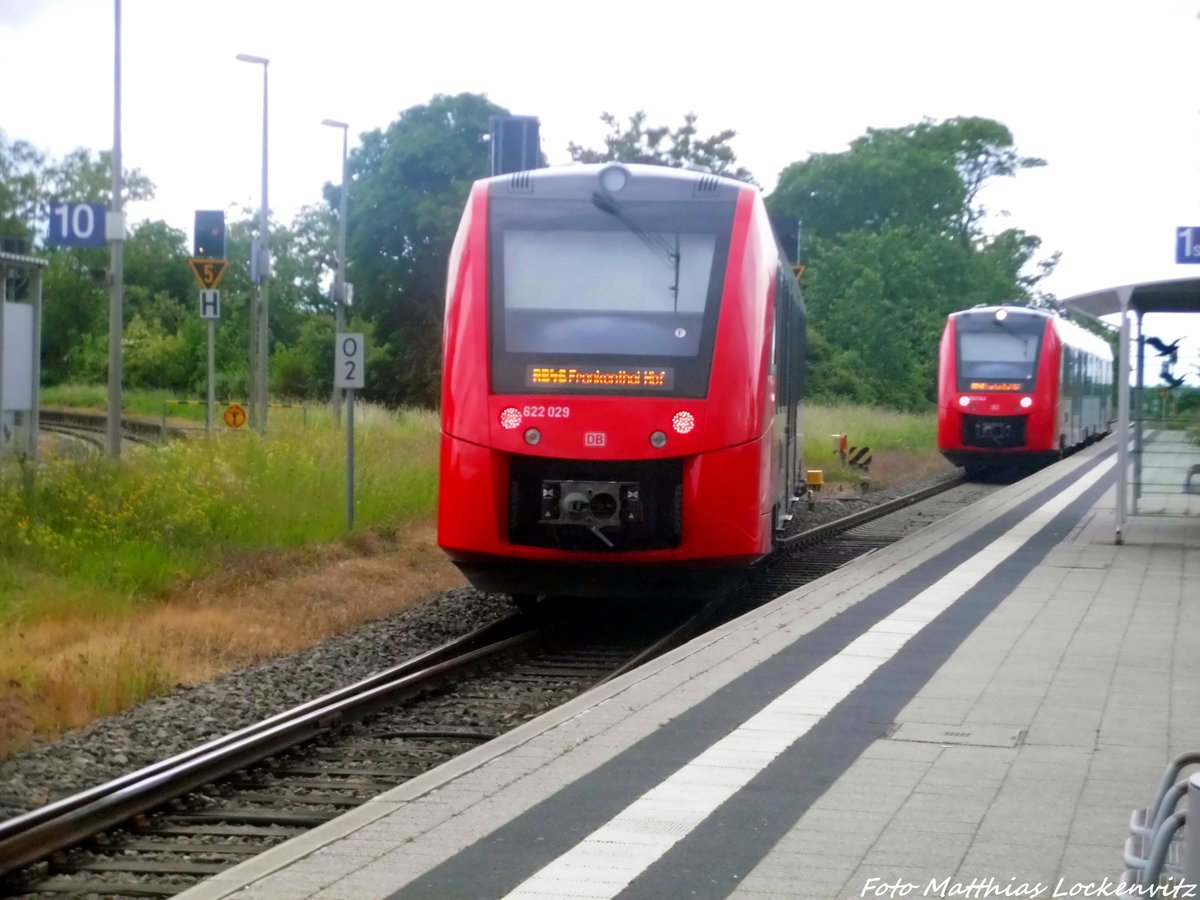 622 029 / 529 verl�sst den Bahnhof Freinsheim in Richtung Frankenthal Hbf am 31.5.16