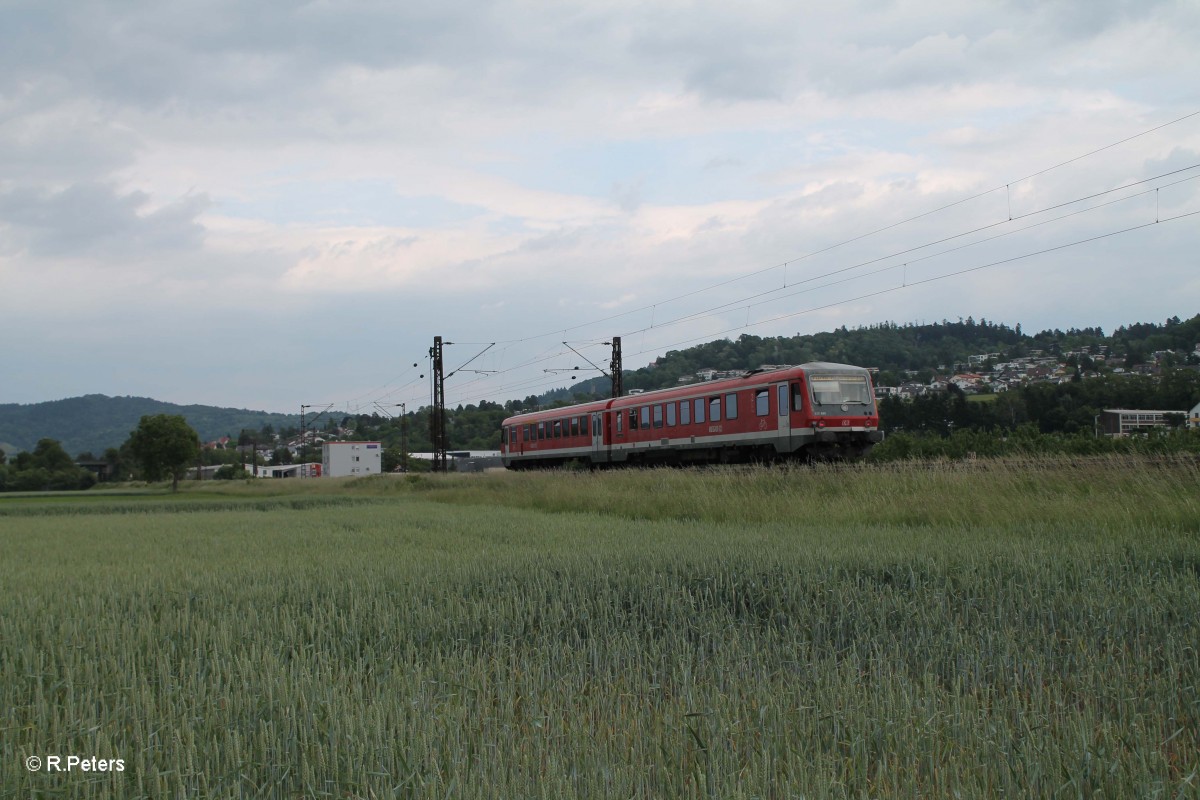 628 805 als RB 28334 Fürth (odenwald) - Weinheim (Bergstrasse) kurz vor ihrem Ziel. 28.05.15