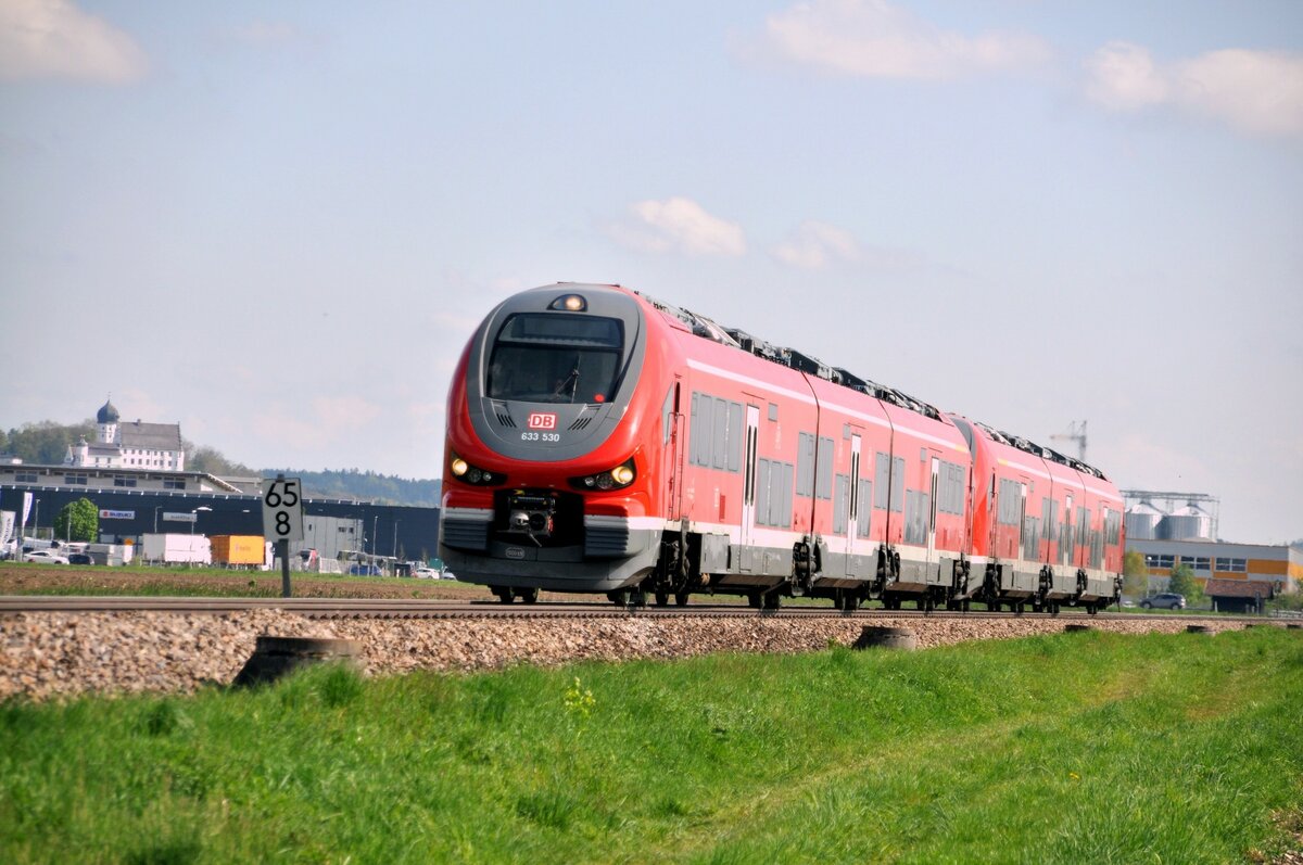 633 530 RE 75 bei Illertissen am 03.05.2023.