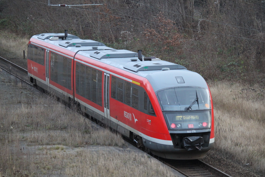 642 578 als RB 12(RB 13233)von Rostock Hbf nach Graal-Müritz bei der Ausfahrt in Rostock-Kassebohm.29.12.2017