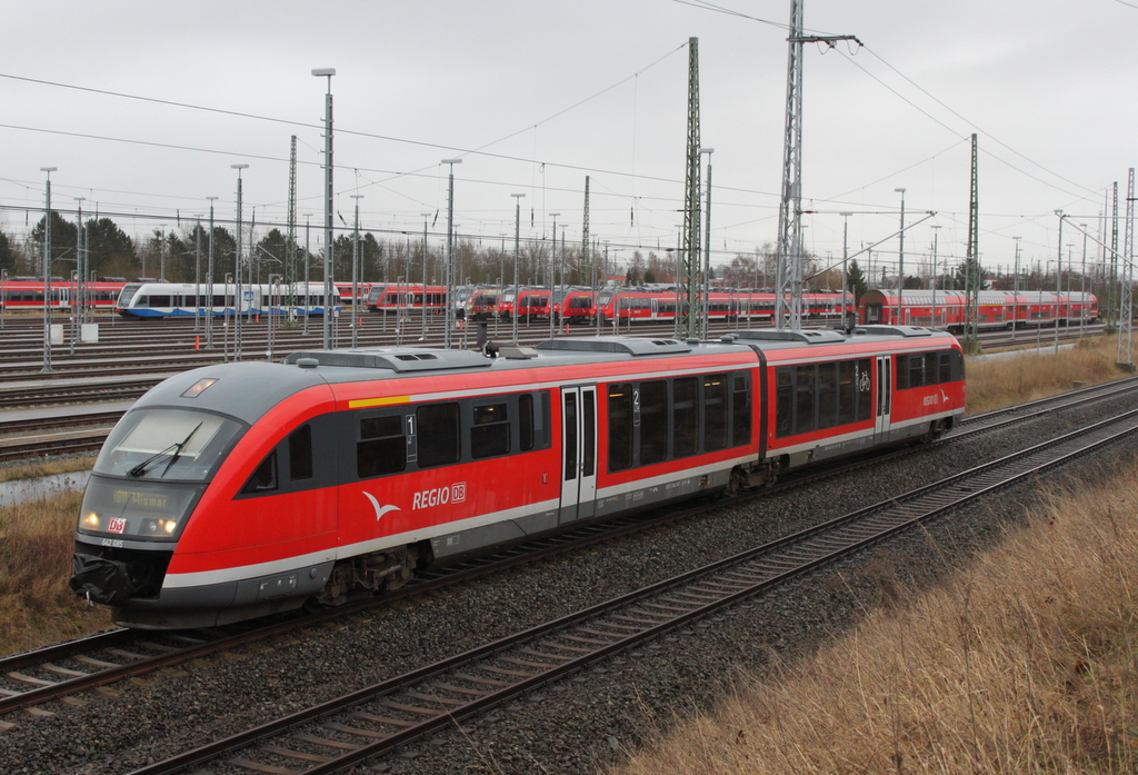 642 685 als RB11(Tessin-Wismar)bei der Einfahrt im Rostocker Hbf.18.12.2016