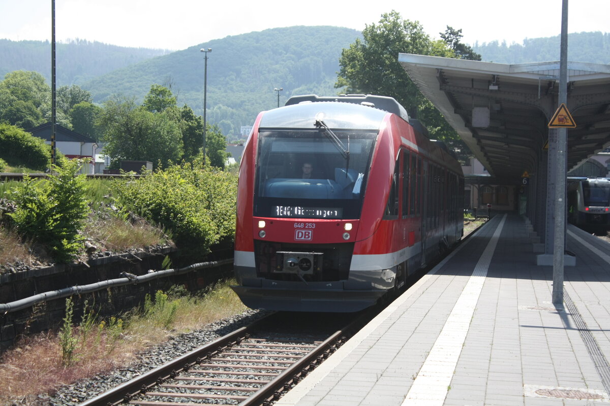 648 253/753 verl�sst mit ziel G�ttingen den Bahnhof Bad Harzburg am 2.6.22
