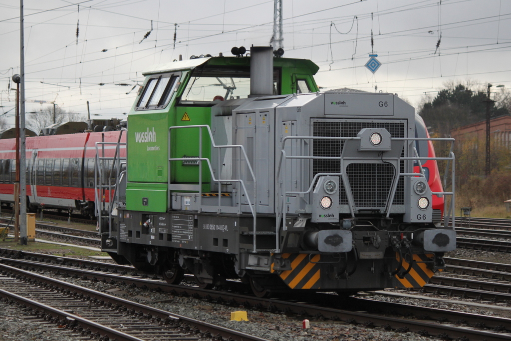 650 114-8 beim rangieren im Rostocker Hbf.22.11.2015