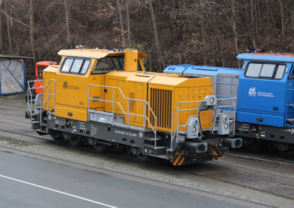 650 137 abgestellt im Rostocker Fracht und Fischereihafen.08.12.2024