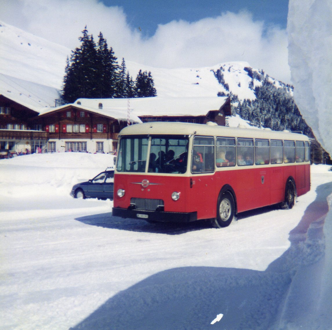 (9-13) - Aus dem Archiv: AFA Adelboden - Nr. 22/BE 345'197 - FBW/Tscher (ex P 25'502) im Mrz 1988 in Adelboden, Geils