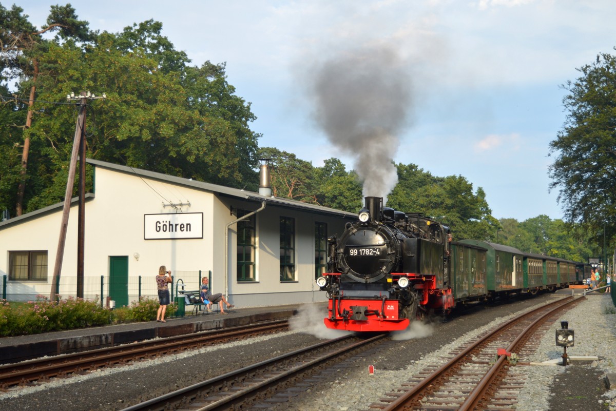99 1782-4 fährt mit P 232 am 07.08.2015 aus Göhren aus