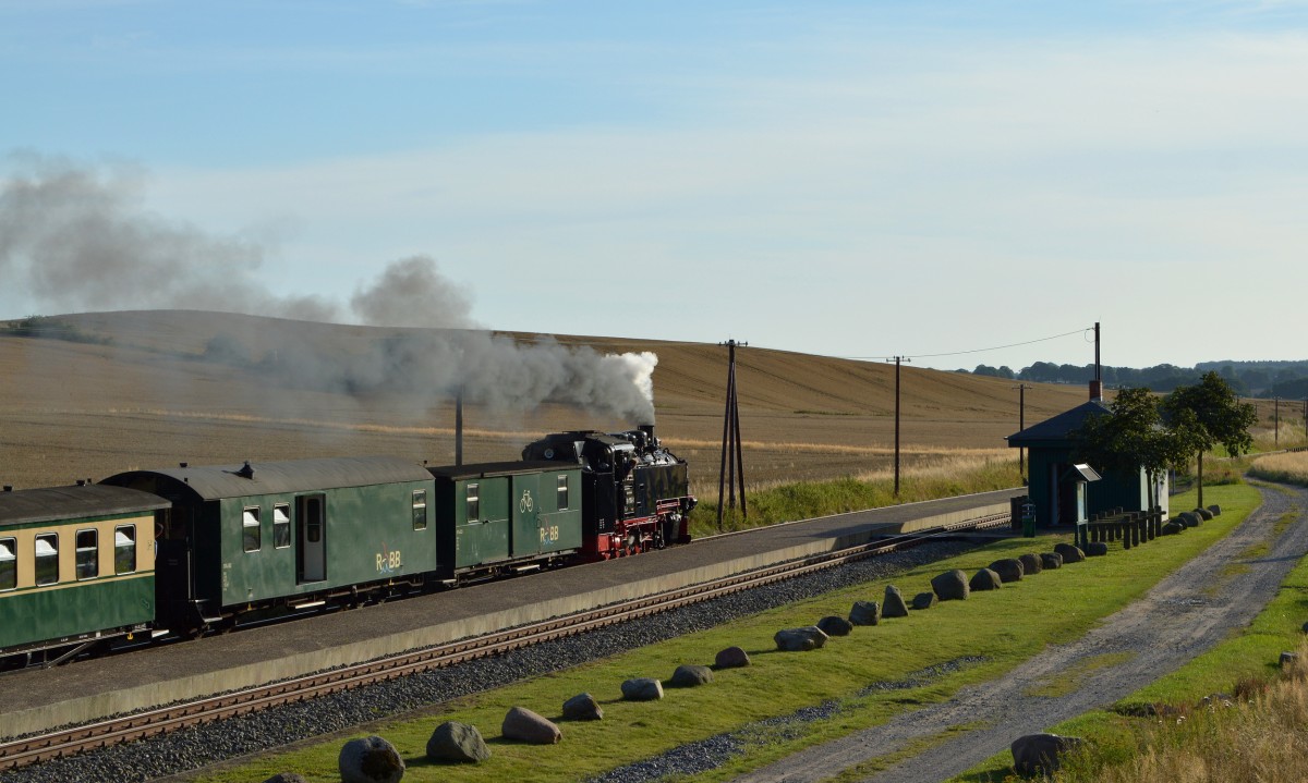99 1784-0 bei der Durchfahrt durch Seelvitz mit P 110 am 05.08.2015