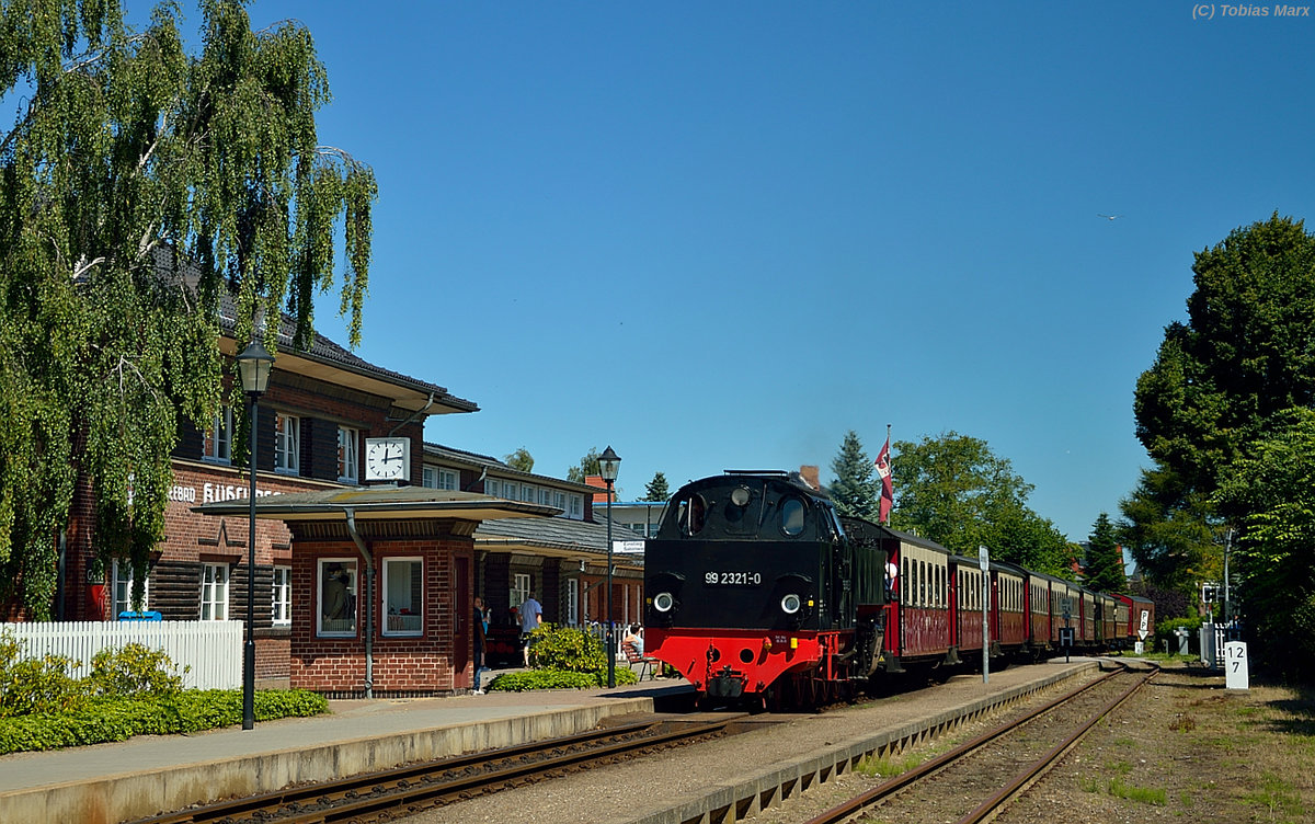 99 2321-0 bei der Einfahrt in Kühlungsborn Ost am 20.07.2016