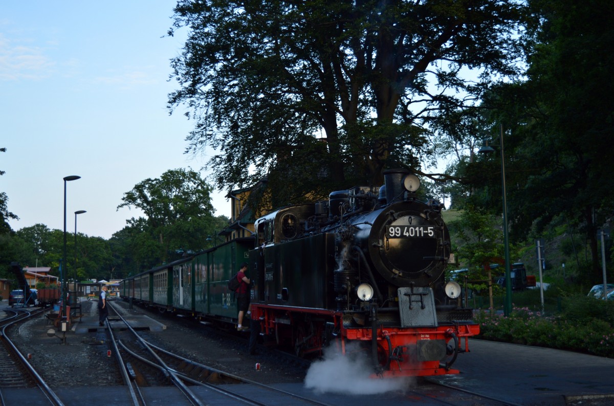 99 4011-5 stand am 07.08.2015 mit P 112 abfahrbereit in Göhren