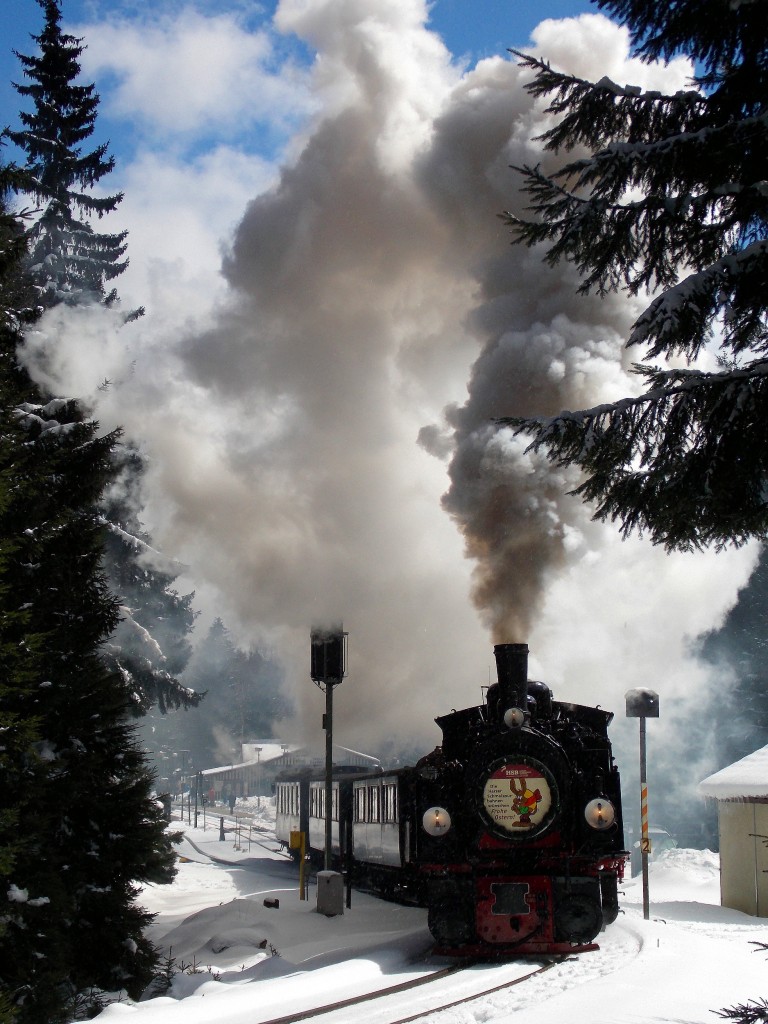 99 5901 bei der Ausfahrt aus Schierke am 03.04.2015.Fotograf war Stefan Marx.