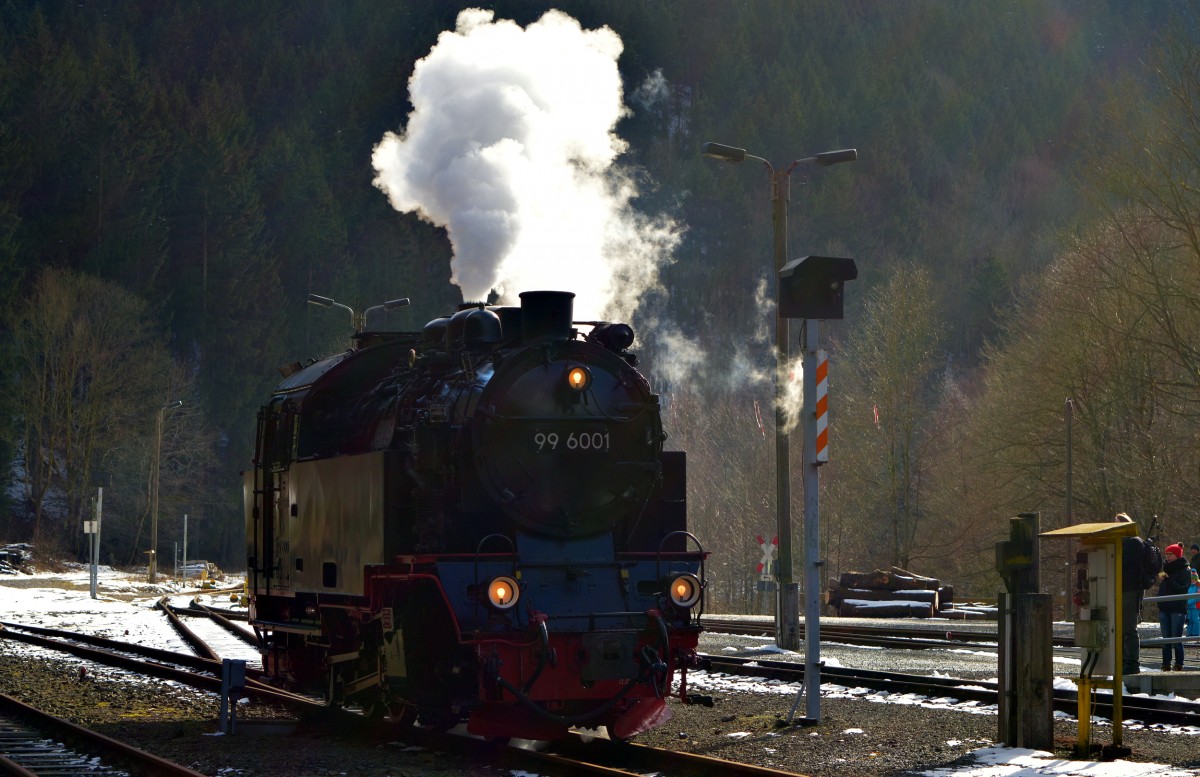 99 6001 beim Umsetzen in Eisfelder Talmühle am 03.04.2015