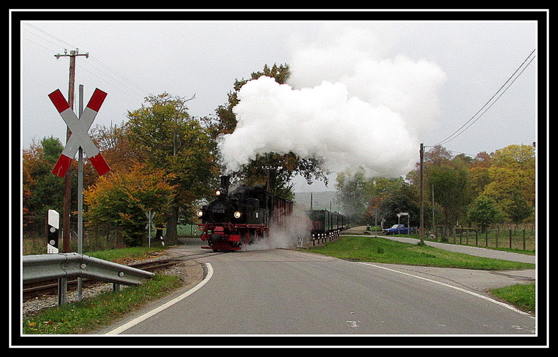 99 608 bei einer Scheinausfahrt aus Posewald am 13.Okt.2013