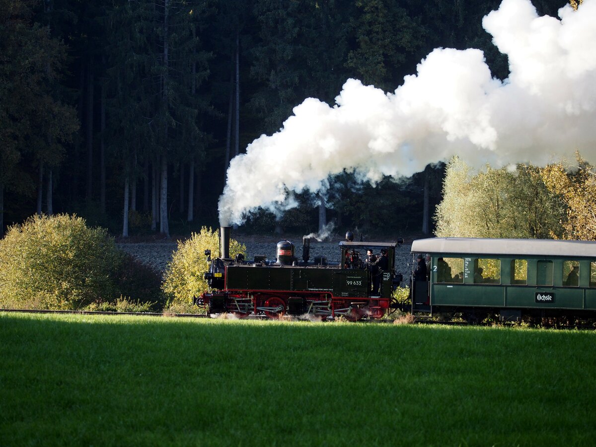99 633 das Öchsle bei Reinstetten am 24.10.2021.