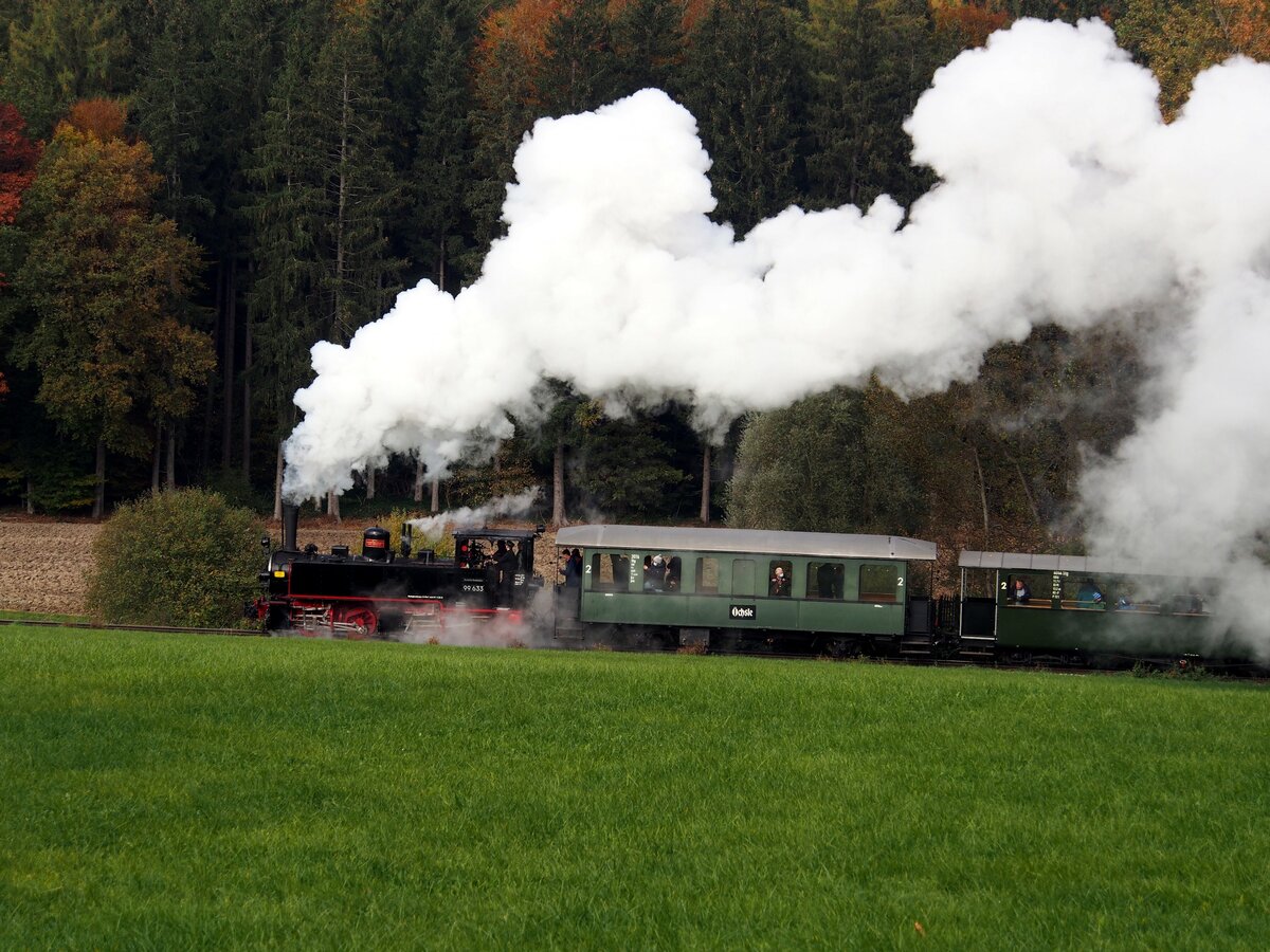 99 633 das Öchsle bei Reinstetten am 24.10.2021.