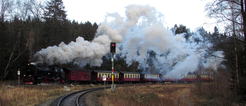 99 7239-9 bei der Ausfahrt aus Drei Annen Hohne am 10.Jan.2014