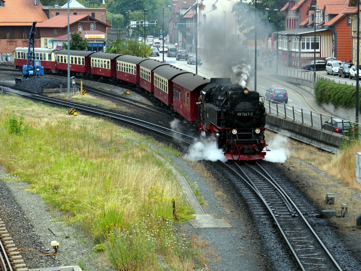 99 7247-2 fährt mit dem Zug zum Brocken aus Werningerode aus am 29.07.2019.