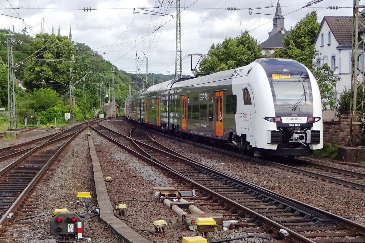 Abellio/RRX 462 024 verl�sst Remagen am 8 Juni 2019.