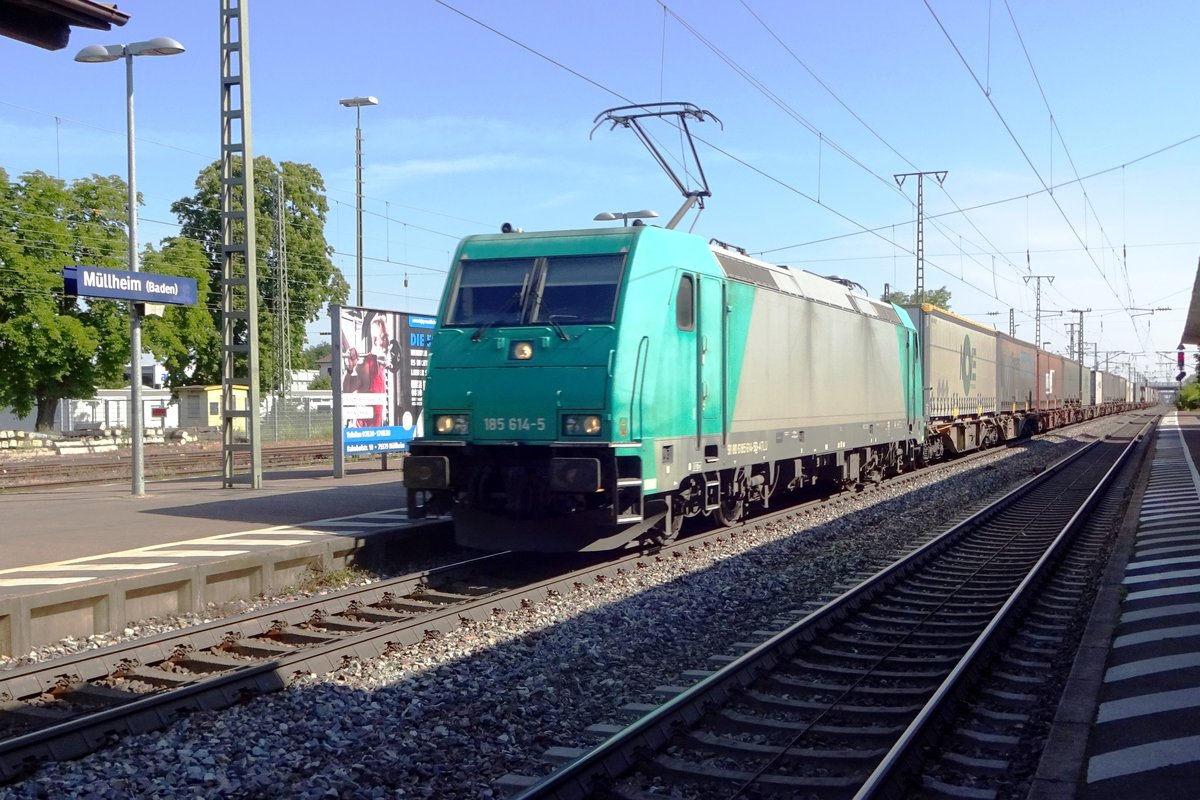 Alpha Trains 185 614 steht am 30 Mai 2019 in M�llheim (Baden). 