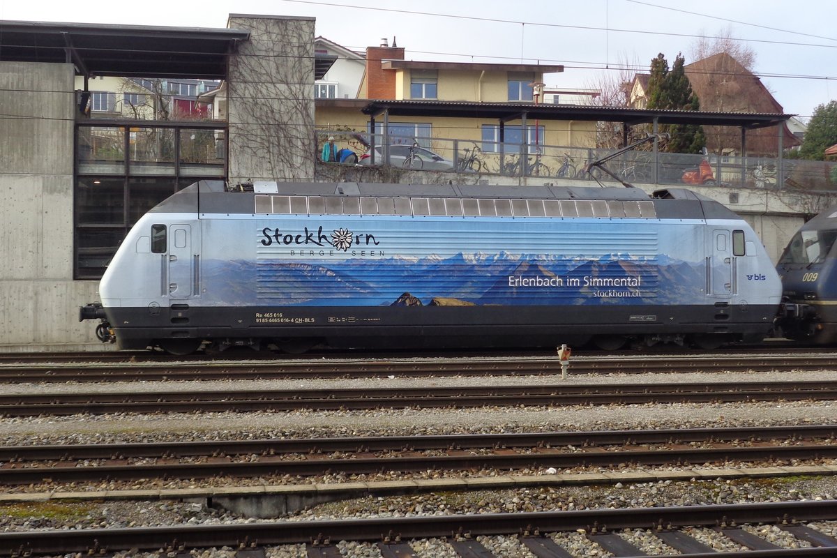 Am 1 Jänner 2019 steht BLS 465 016 in Spiez.