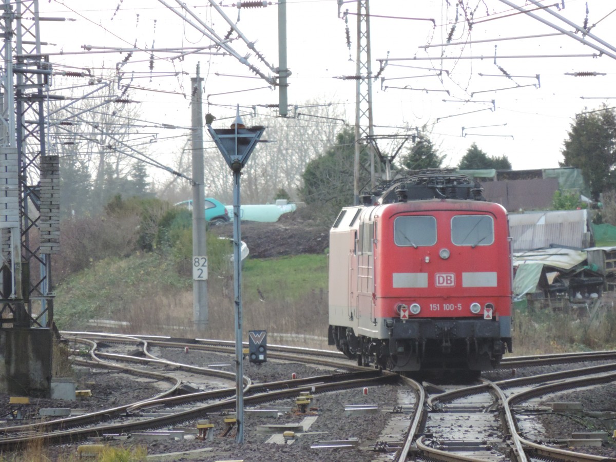 Am 12.12.2015 fuhren die 152 045 und die 151 100 Richtung Schwerin