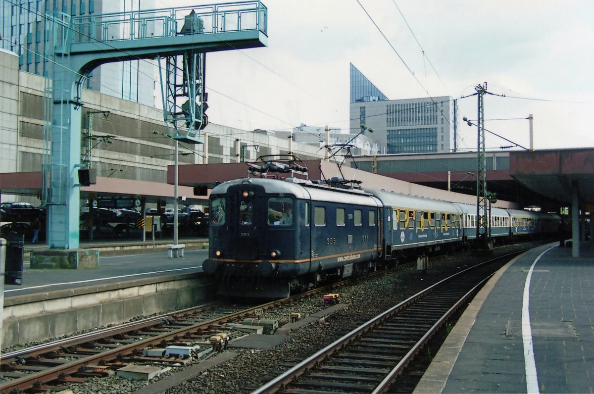 Am 14 Mai 2007 treft ein Sonderzug von CentralBahn mit 10008 in D�sseldorf Hbf ein.