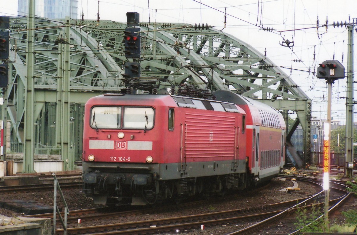 Am 14 Mai 2009 trefft 112 164 in K�ln Hbf ein.