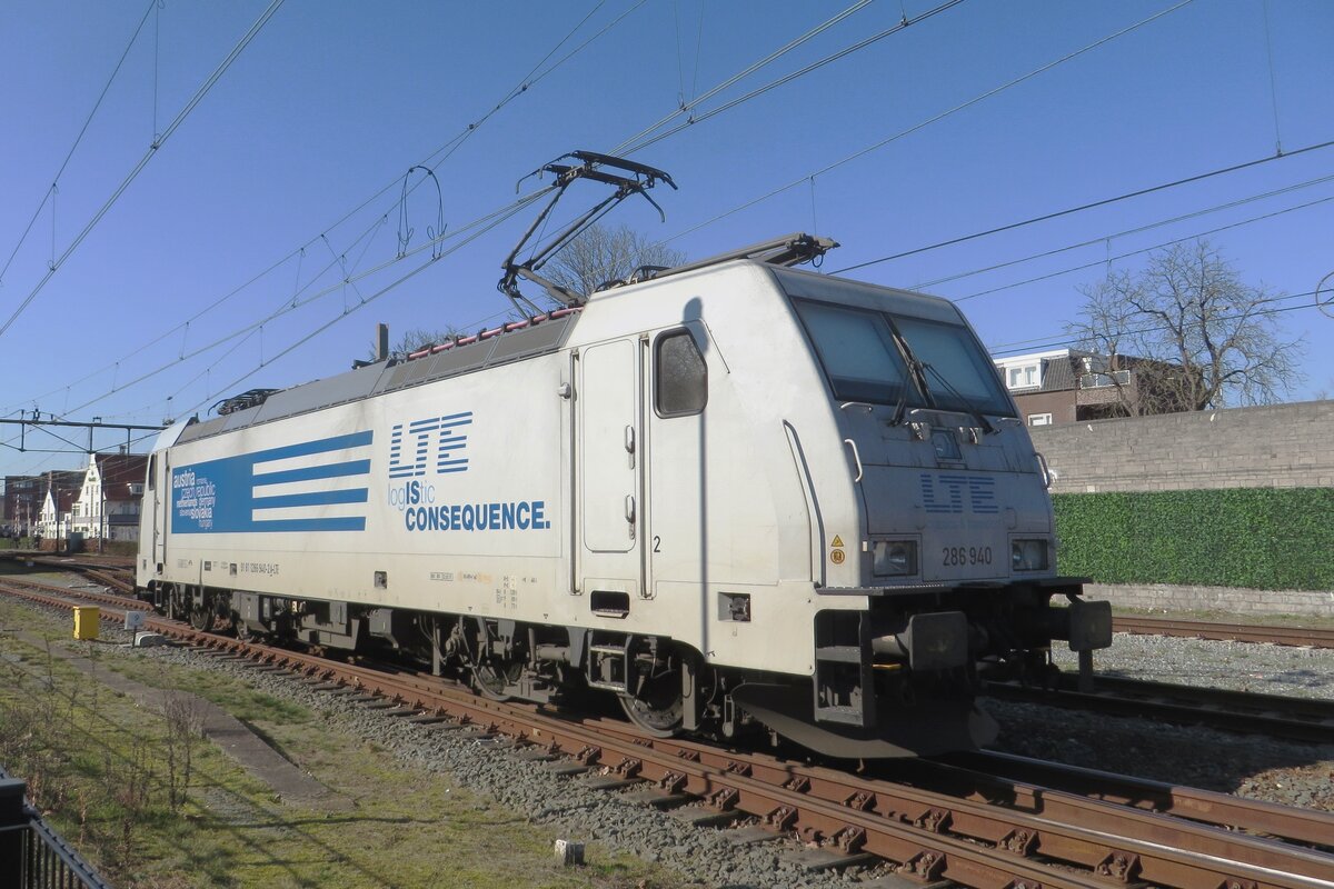 Am 2 M�rz 2021 lauft LTE 286 940 um in Oss.