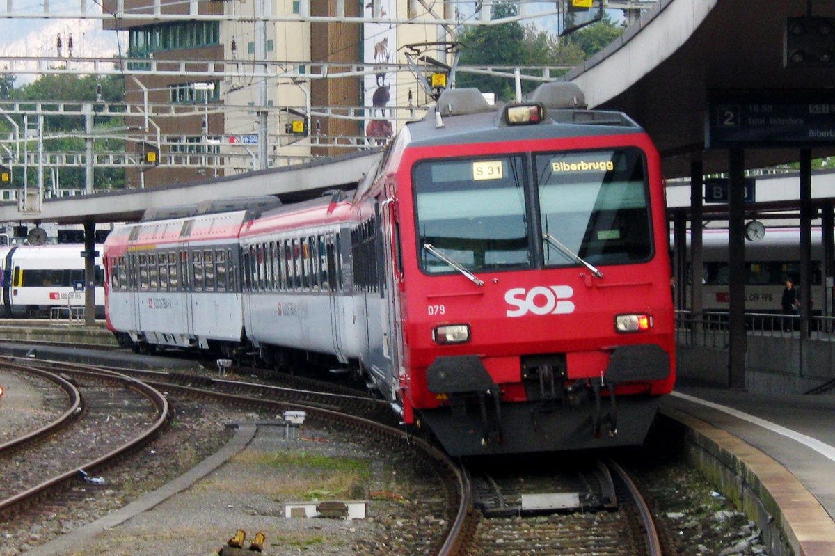Am 3 Juni 2015 steht SOB 079 in Arth-Goldau mit der S-2 nach Biberbrugg.