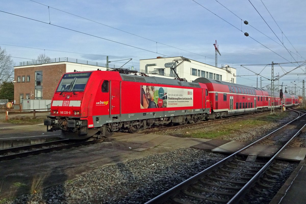 Am 3.Januar 2020 verlässt 146 220 mit ein ER nach Basel Badischer Bahnhof Offenburg. 