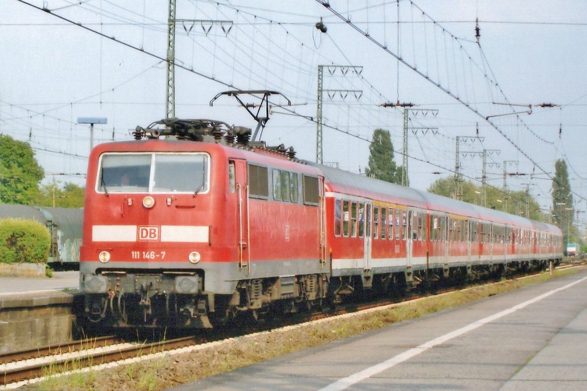 Am 8 Mai 2009 h�lt 111 146 in Emmerich.