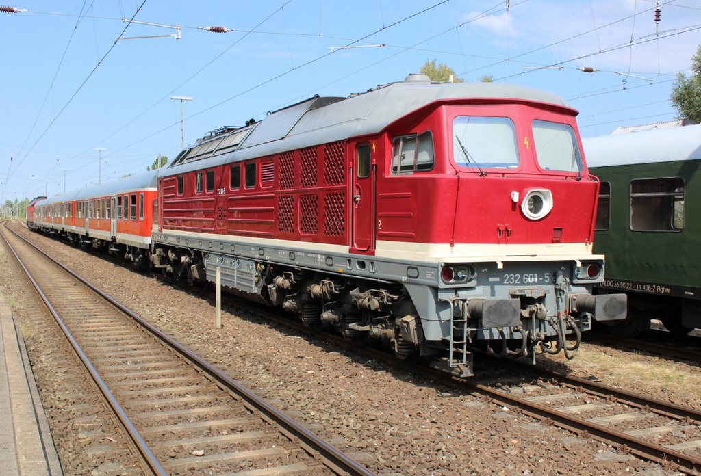 Am Nachmittag des 13.08.2022 stand 232 601-5 in Rostock-Bramow abgestellt.