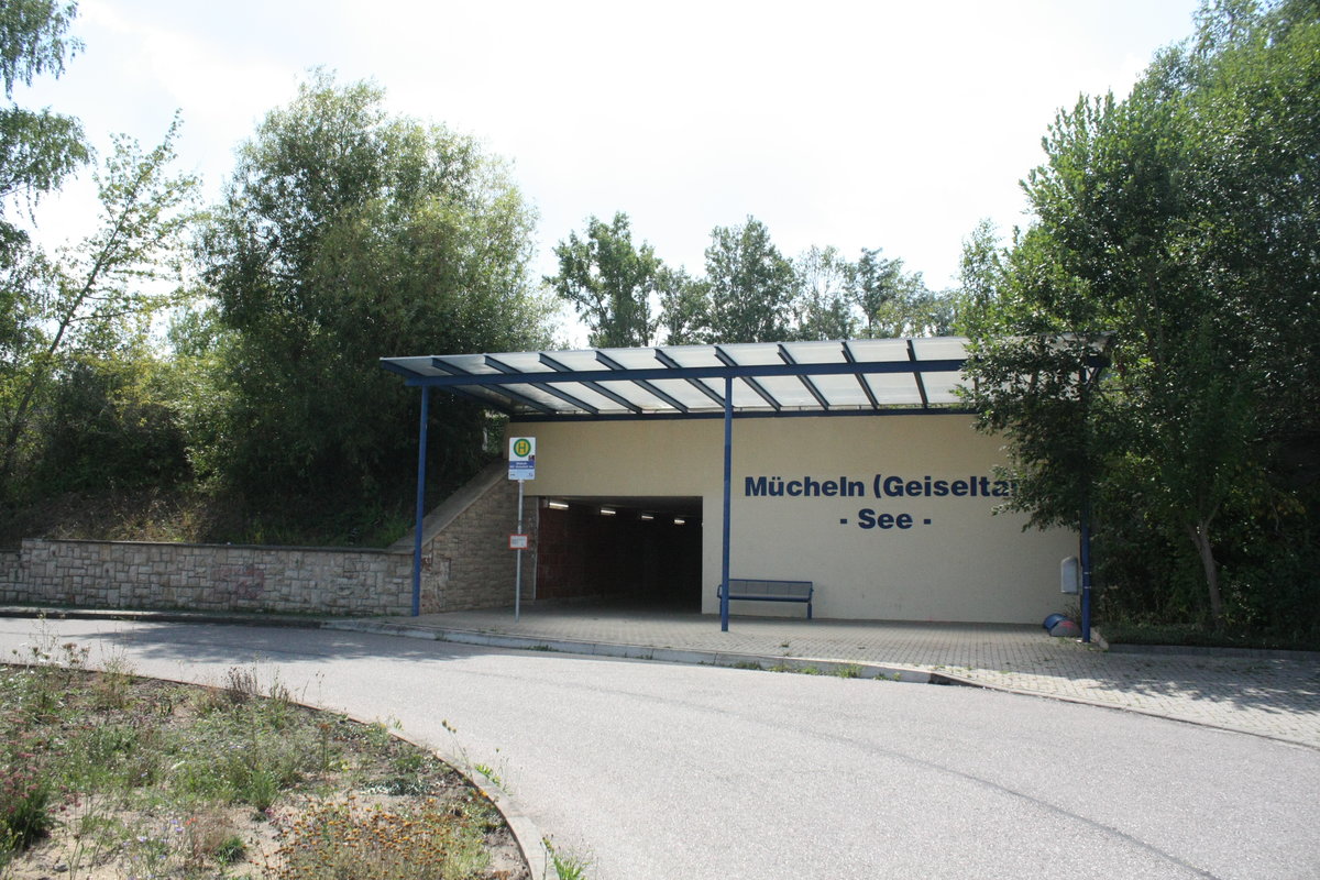 Bahnhof M�cheln (Geiseltal) am 8.8.20