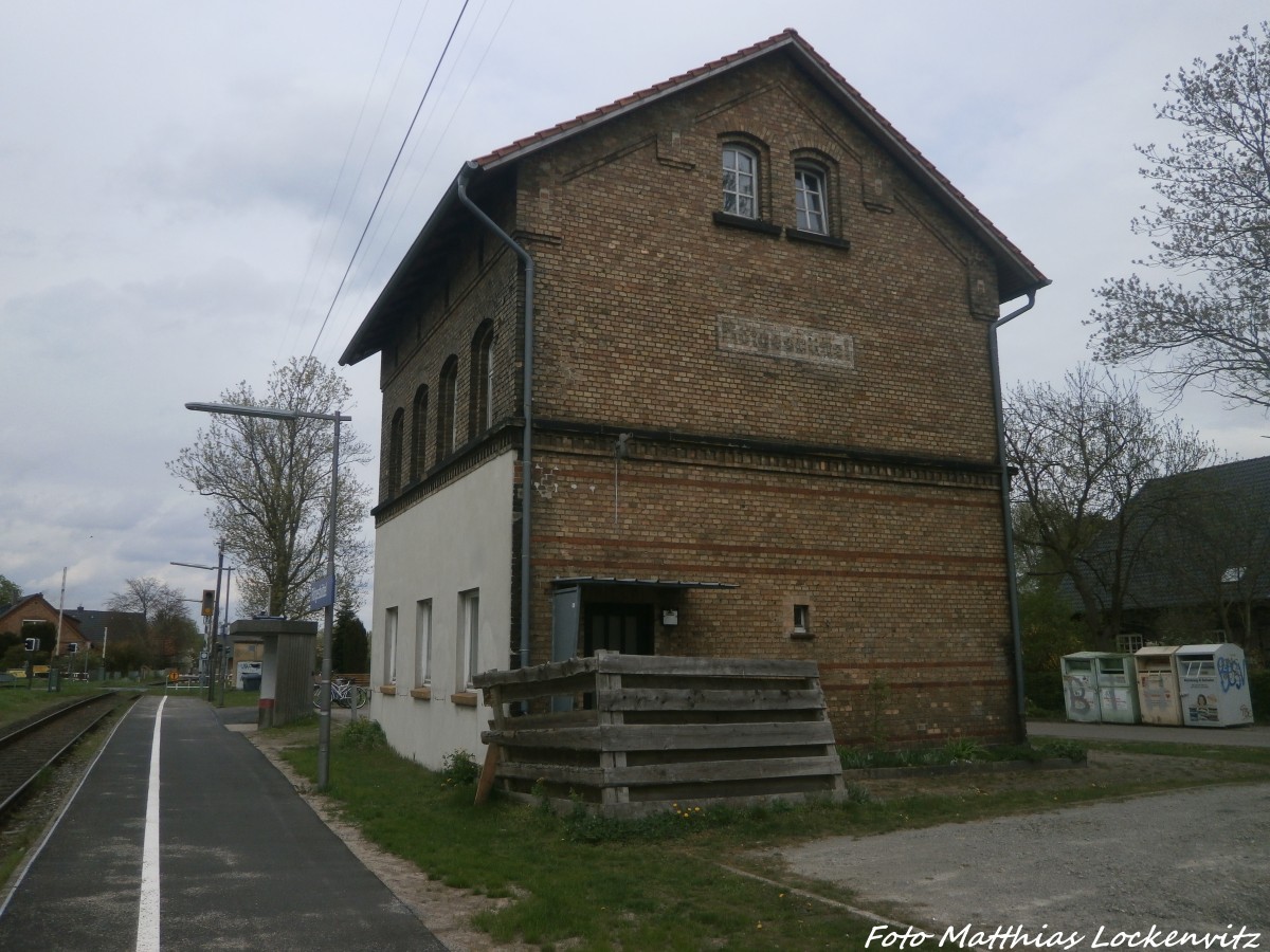 Bahnhof R�tgesb�ttel am 30.4.15