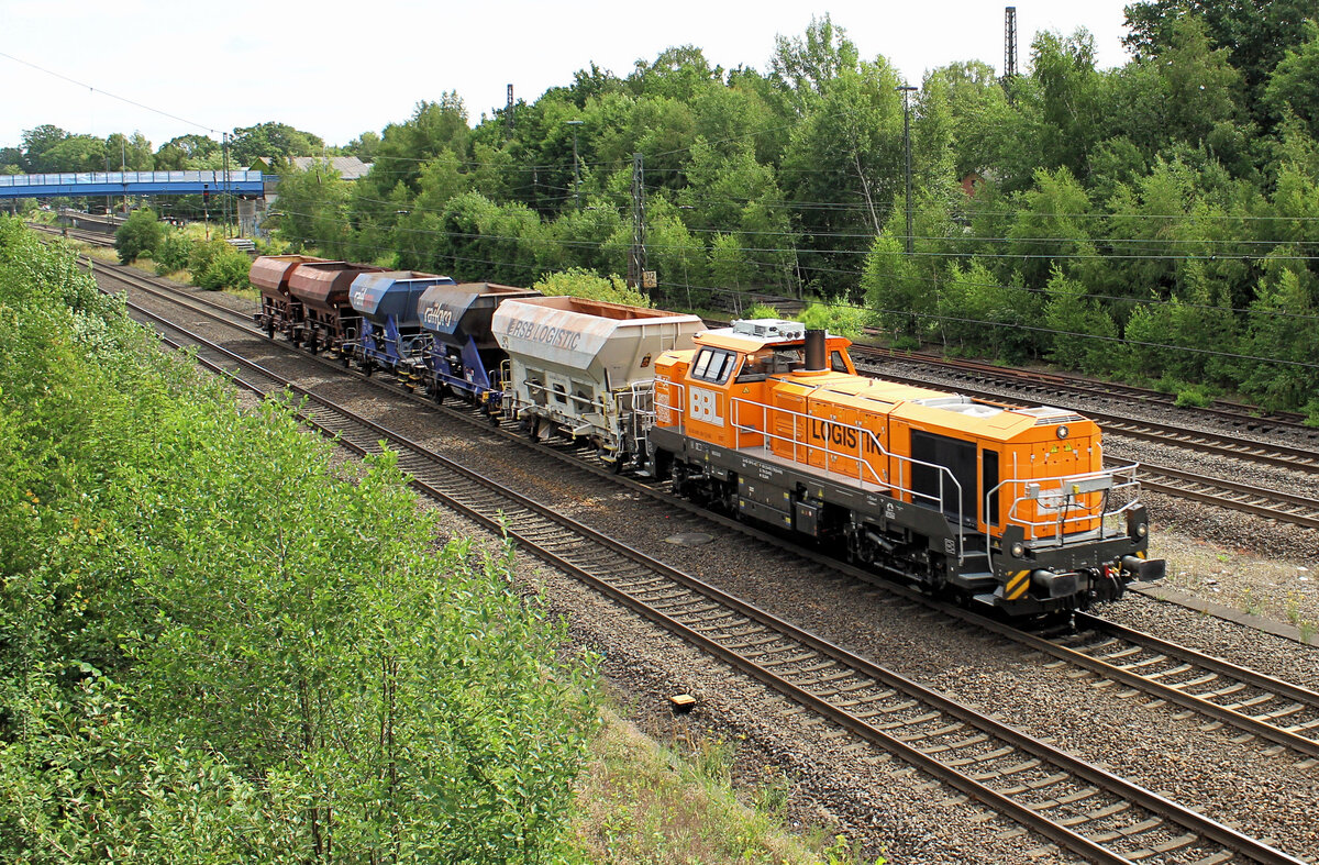 BBL 54 (4185 158-7) mit ein paar Wagen am Haken, durchf�hrt am 24.07.2026 den Tostedter Bahnhof.