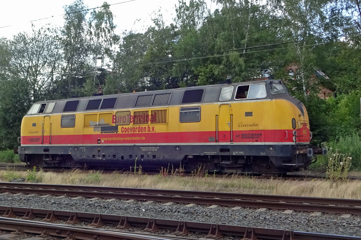 BE D-20  COEVORDEN' lauft am 15 Juli 2019 um in Bad Bentheim. Dieser ex-DB 221 ist eine Ausdr�ckung rf�r die Zusammenarbeit zwischen Coevorden in die Niederl�nde und der Bentheimer Eisenbahn in Sachen Lokalguterverkehr. 